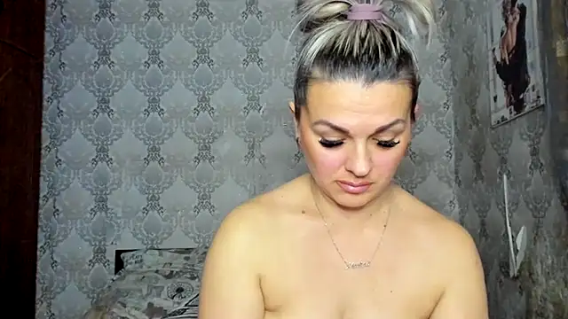 NicoletMoore online show from February 2025 11:30:01 PM