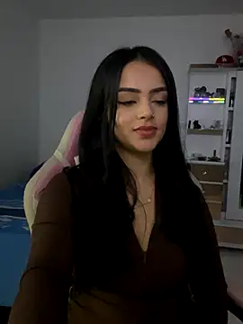 anniehart online show from November 2025 02:42:02 AM