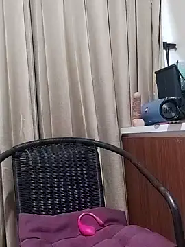 Little suzy5 online show from December 2024 12:33:01 AM