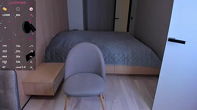 Aquilaris  online show from March 2025 05:29:01 PM