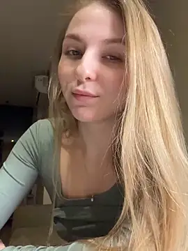 Aquilaris  online show from March 2025 06:18:01 PM