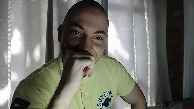 Armando 2002 online show from November 2025 06:29:02 PM