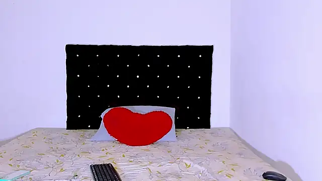 valen colombian69 online show from January 2025 05:21:02 AM