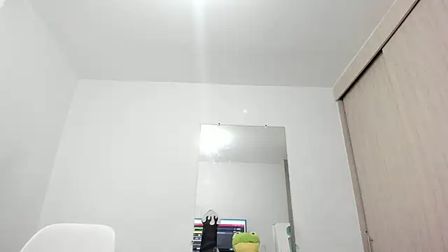 esmeraldamfc online show from March 2025 12:46:01 PM