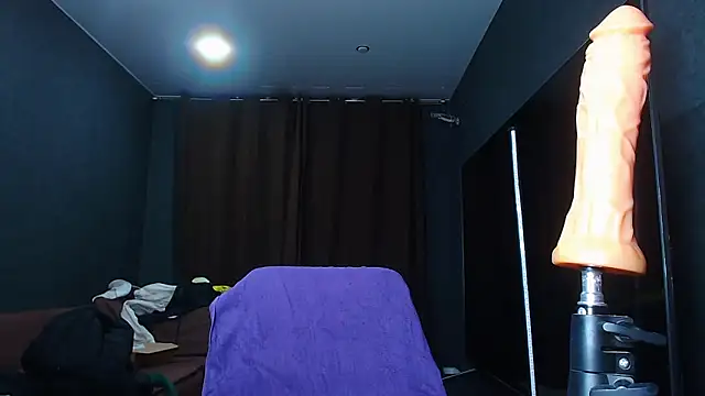 muscularjohnforuX online show from March 2025 06:43:02 PM