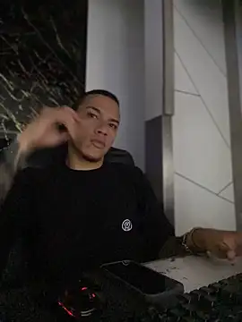 Snapshot of BestMasterForYou chatting on October 2025 08:17:02 PM BestMasterForYou online show from October 2025 08:17:02 PM