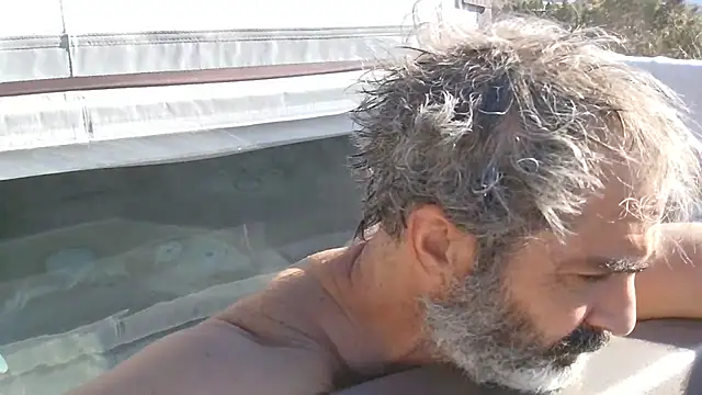 Poindexxter13 online show from January 2026 05:38:02 PM