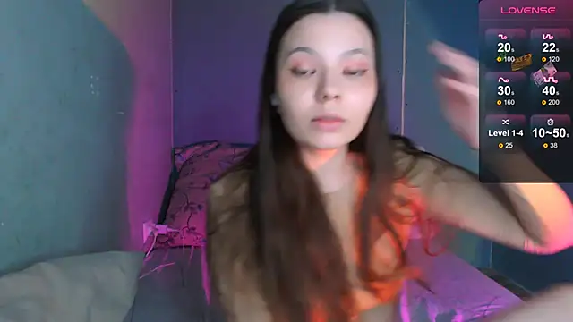 Snapshot of bbycolada chatting on March 2025 09:49:01 AM bbycolada online show from March 2025 09:49:01 AM