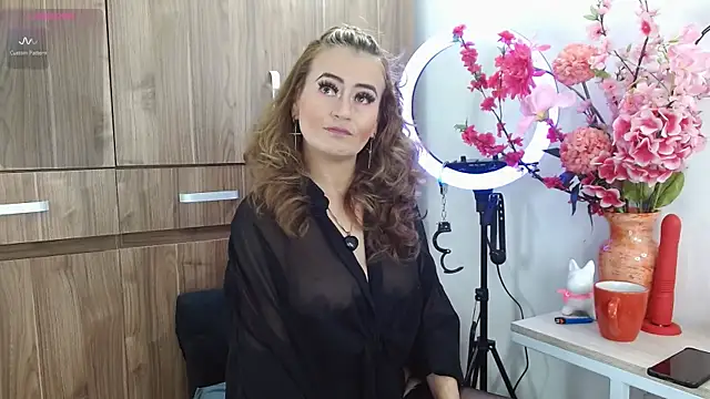 magenta maturr online show from October 2025 03:01:02 PM