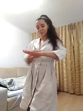 baby sweet girl  online show from March 2026 10:03:02 PM