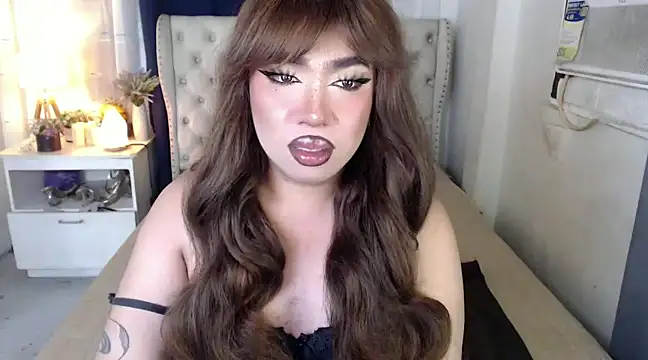 RebecaNextToYou online show from December 2024 05:59:02 PM