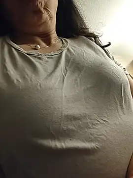 Susannemilf online show from December 2025 04:40:02 AM