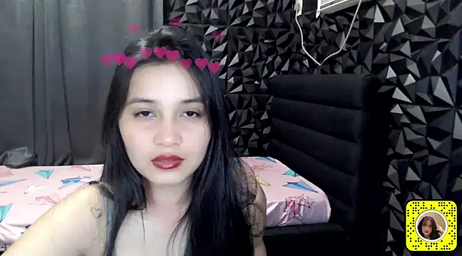 Snapshot of _Bellatrixy_ chatting on December 2024 06:26:02 PM Bellatrixy online show from December 2024 06:26:02 PM