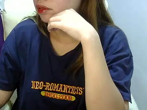    zurIII09  online show from November 2025 09:52:02 AM