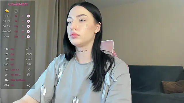 JenniferQueen11 online show from January 2025 09:16:01 PM