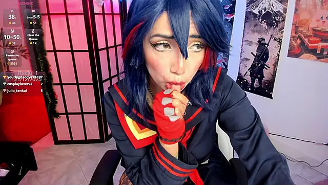 Snapshot of Redlu_1 chatting on December 2025 10:06:02 PM Redlu 1 online show from December 2025 10:06:02 PM