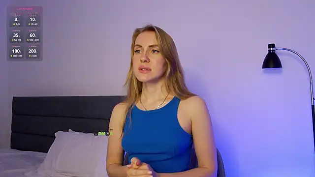 Fallinlove1 online show from March 2025 05:26:02 PM