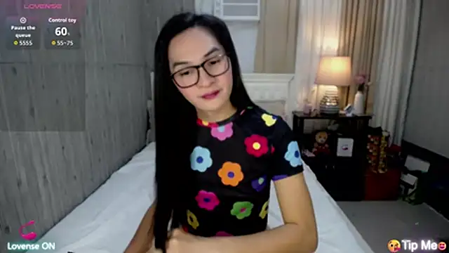 xAsianSweetHeart online show from April 2026 11:19:02 PM