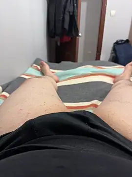 Snapshot of S2kicibey06 chatting on February 2025 10:28:02 PM S2kicibey06 online show from February 2025 10:28:02 PM