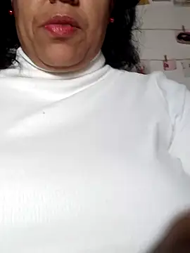 Snapshot of Molly_newman6 chatting on February 2025 07:44:01 PM Molly newman6 online show from February 2025 07:44:01 PM