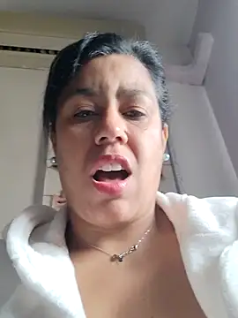 Snapshot of Molly_newman6 chatting on February 2025 01:57:01 PM Molly newman6 online show from February 2025 01:57:01 PM