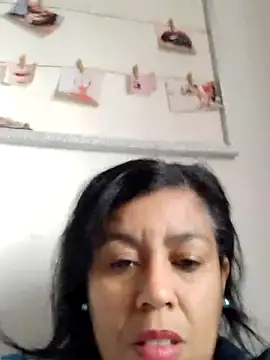 Snapshot of Molly_newman6 chatting on February 2025 09:25:02 AM Molly newman6 online show from February 2025 09:25:02 AM