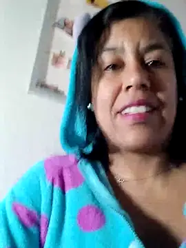 Snapshot of Molly_newman6 chatting on March 2025 04:21:02 AM Molly newman6 online show from March 2025 04:21:02 AM