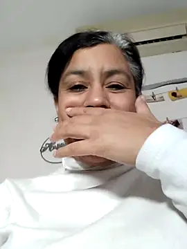 Molly newman6 online show from February 2026 01:37:02 PM