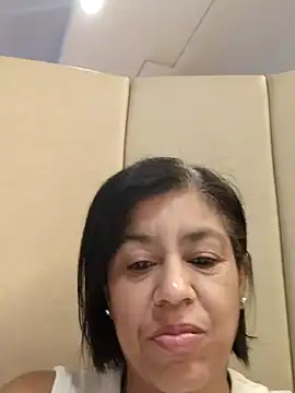 Snapshot of Molly_newman6 chatting on July 2026 09:02:02 AM Molly newman6 online show from July 2026 09:02:02 AM