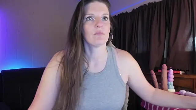 Kelly Carolina online show from October 2025 12:04:01 PM