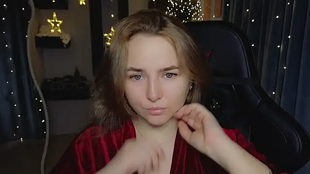 Mira Mermayd online show from December 2025 01:12:02 AM