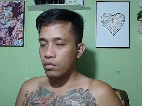 Thyler08 online show from November 2025 06:45:02 AM