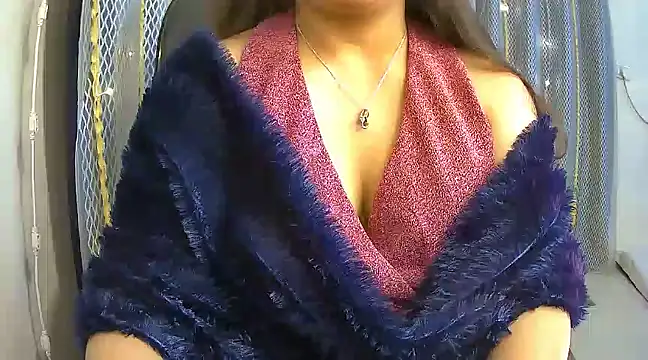 Snapshot of avav_love chatting on December 2024 03:22:02 PM avav love online show from December 2024 03:22:02 PM