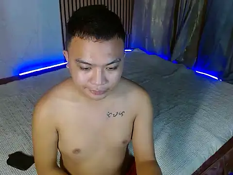 Snapshot of xsweetasian69x chatting on December 2024 03:55:02 PM xsweetasian69x online show from December 2024 03:55:02 PM