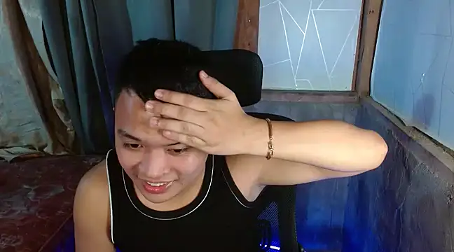 Snapshot of xsweetasian69x chatting on January 2025 05:37:01 PM xsweetasian69x online show from January 2025 05:37:01 PM