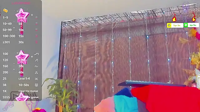 Snapshot of sophiaxxdoll chatting on December 2024 10:12:01 PM sophiaxxdoll online show from December 2024 10:12:01 PM