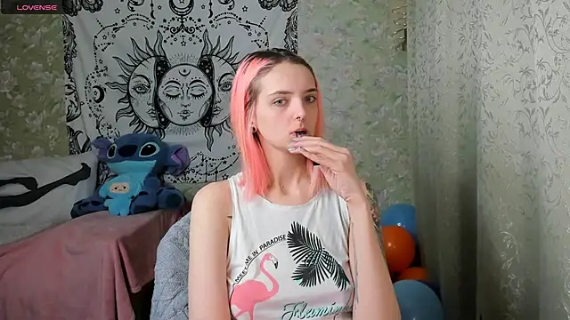 Cutie Adelia online show from December 2024 10:26:02 AM