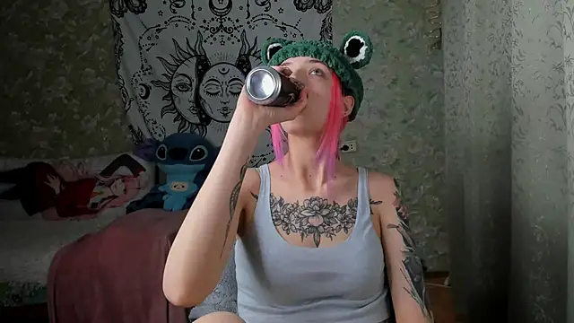 Cutie Adelia online show from March 2025 11:51:01 AM