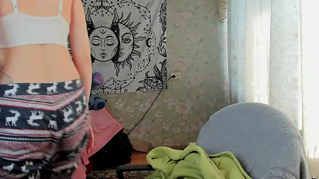 Cutie Adelia online show from March 2025 09:05:01 AM