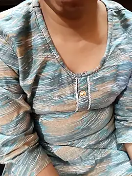 Diya 143 online show from November 2025 05:55:02 PM