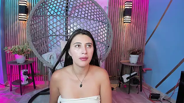 Snapshot of brenda_moris01 chatting on June 2026 09:13:01 PM brenda moris01 online show from June 2026 09:13:01 PM