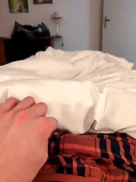 Snapshot of jungerbummser23 chatting on November 2025 08:19:02 PM jungerbummser23 online show from November 2025 08:19:02 PM