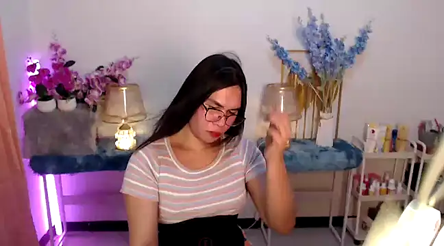 Snapshot of Asian_flabby chatting on January 2025 10:59:01 PM Asian flabby online show from January 2025 10:59:01 PM