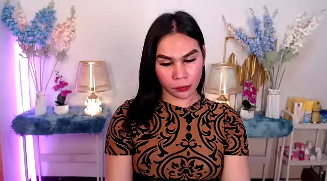 Snapshot of Asian_flabby chatting on January 2025 03:15:02 AM Asian flabby online show from January 2025 03:15:02 AM