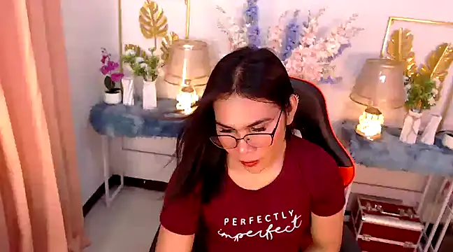 Snapshot of Asian_flabby chatting on February 2025 10:04:02 PM Asian flabby online show from February 2025 10:04:02 PM