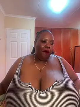 Michyboldy online show from February 2026 07:37:02 AM