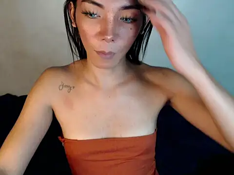 Snapshot of perly_169 chatting on February 2025 11:13:02 AM perly 169 online show from February 2025 11:13:02 AM