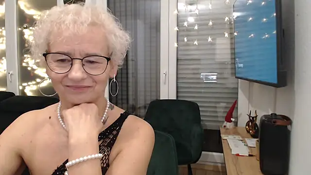 Hot Ann52 online show from December 2024 05:43:02 PM