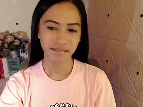 Snapshot of Lemonadexxx chatting on January 2025 03:39:02 PM Lemonadexxx online show from January 2025 03:39:02 PM