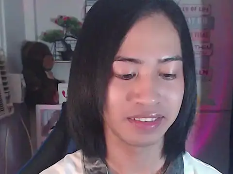 Snapshot of Lemonadexxx chatting on December 2025 03:21:01 PM Lemonadexxx online show from December 2025 03:21:01 PM